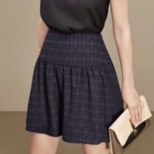 EUC Ann Taylor Navy Embroidered Print Mini Skirt